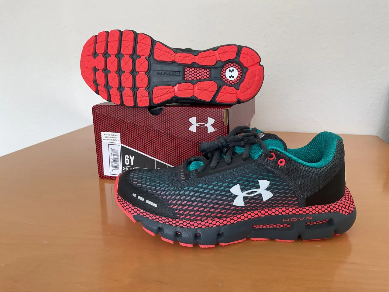 Billede 3 - UNDER ARMOUR løbesko