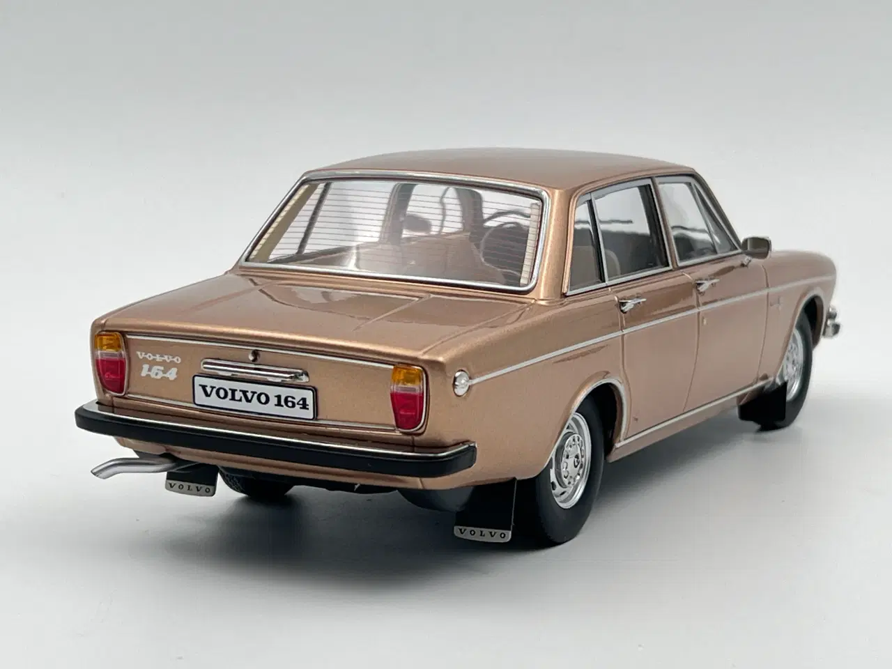 Billede 3 - 1969 Volvo 164 1:18  Super flot 