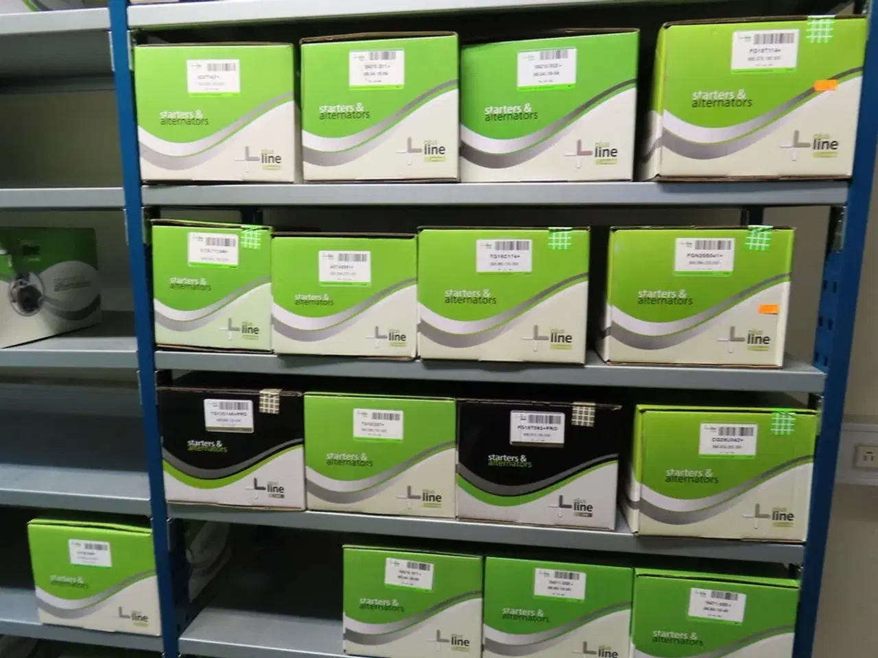 Billede 17 - 16 fag med startere og generatorer