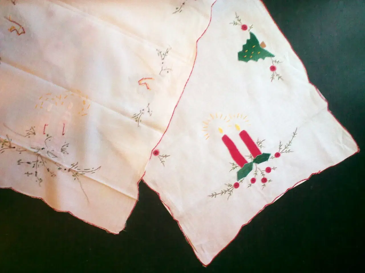 Billede 5 - Husflid patchwork julet dug løber og dækserviet