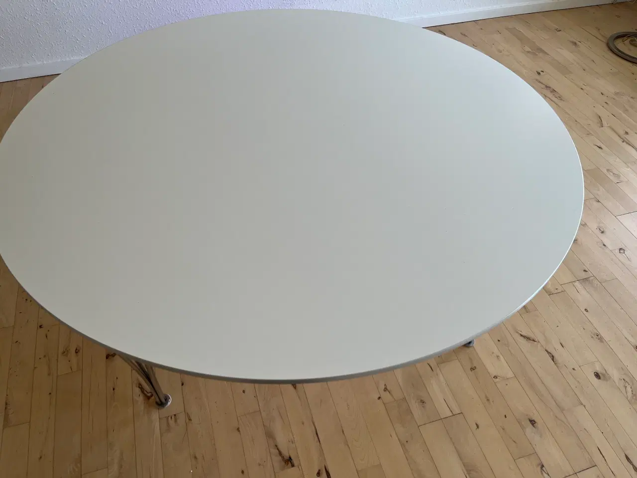 Billede 2 - Pit hegn sofabord sælges på grund af flytning
