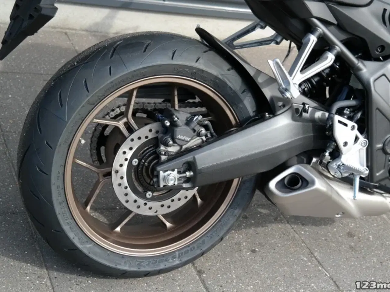 Billede 7 - Honda CB 650 RC MC-SYD BYTTER GERNE