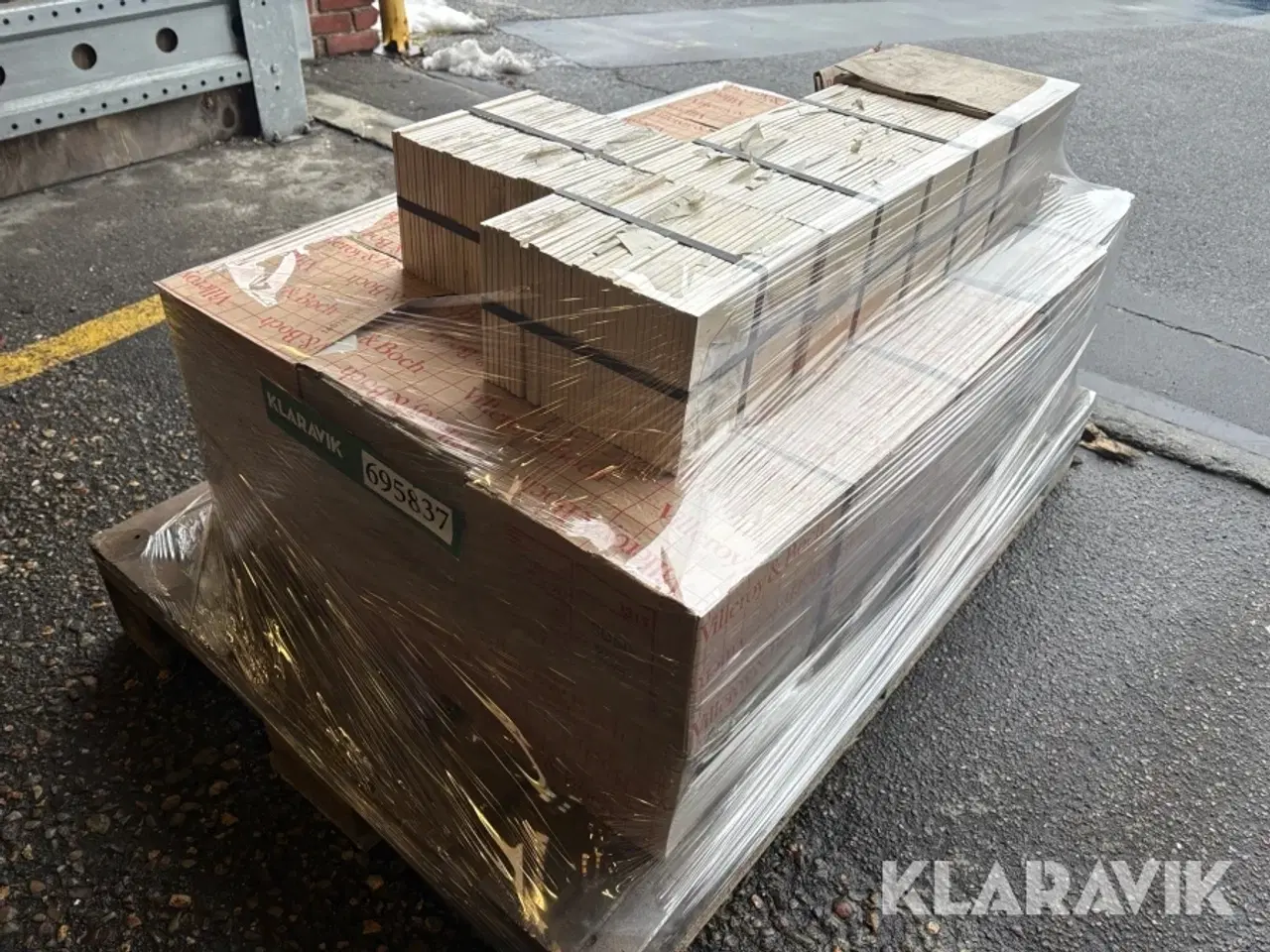 Billede 1 - Fliser V&B Dorado -  35 kvm