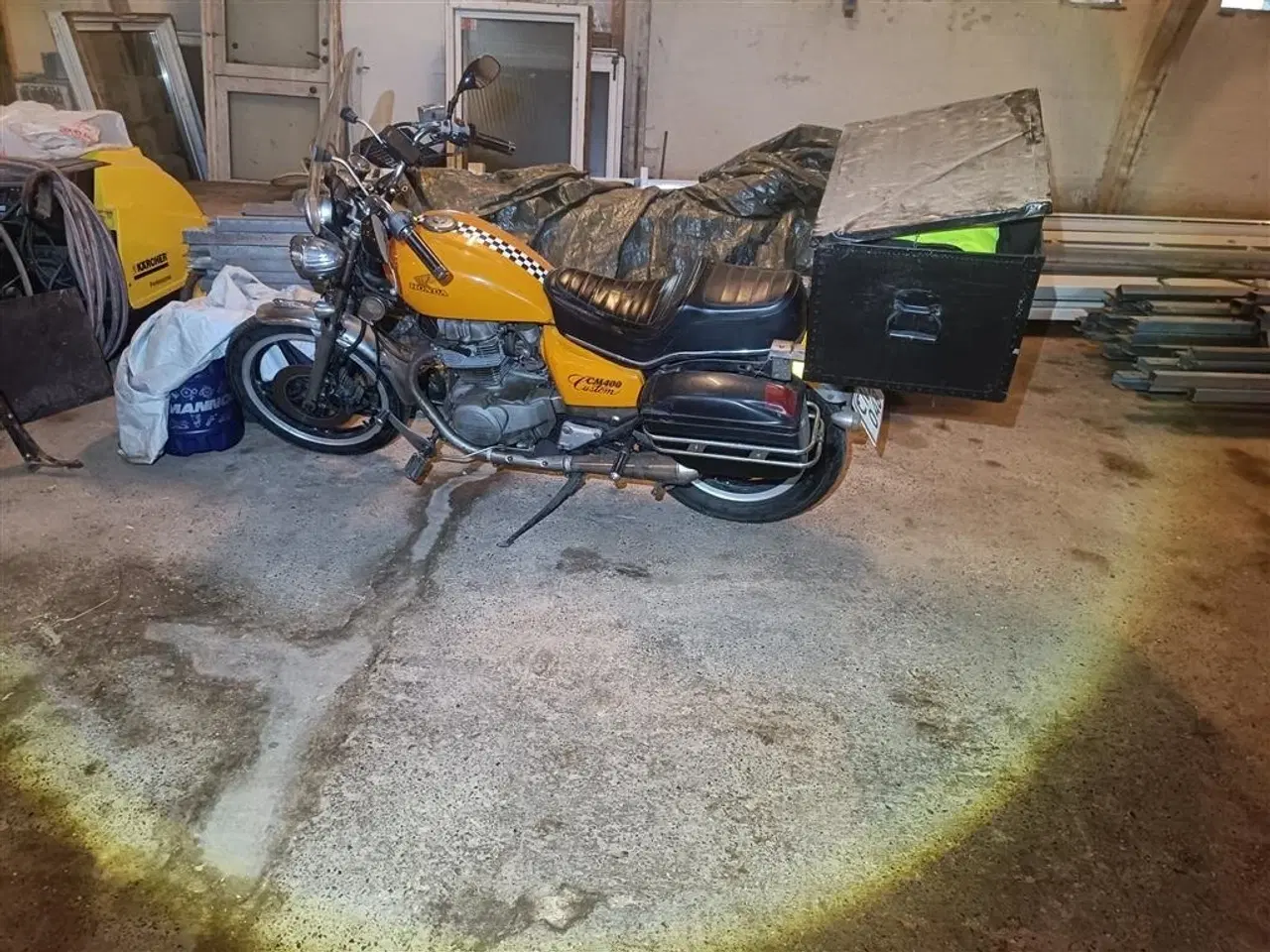 Billede 2 - Honda cm 400 Custom (momsfri)