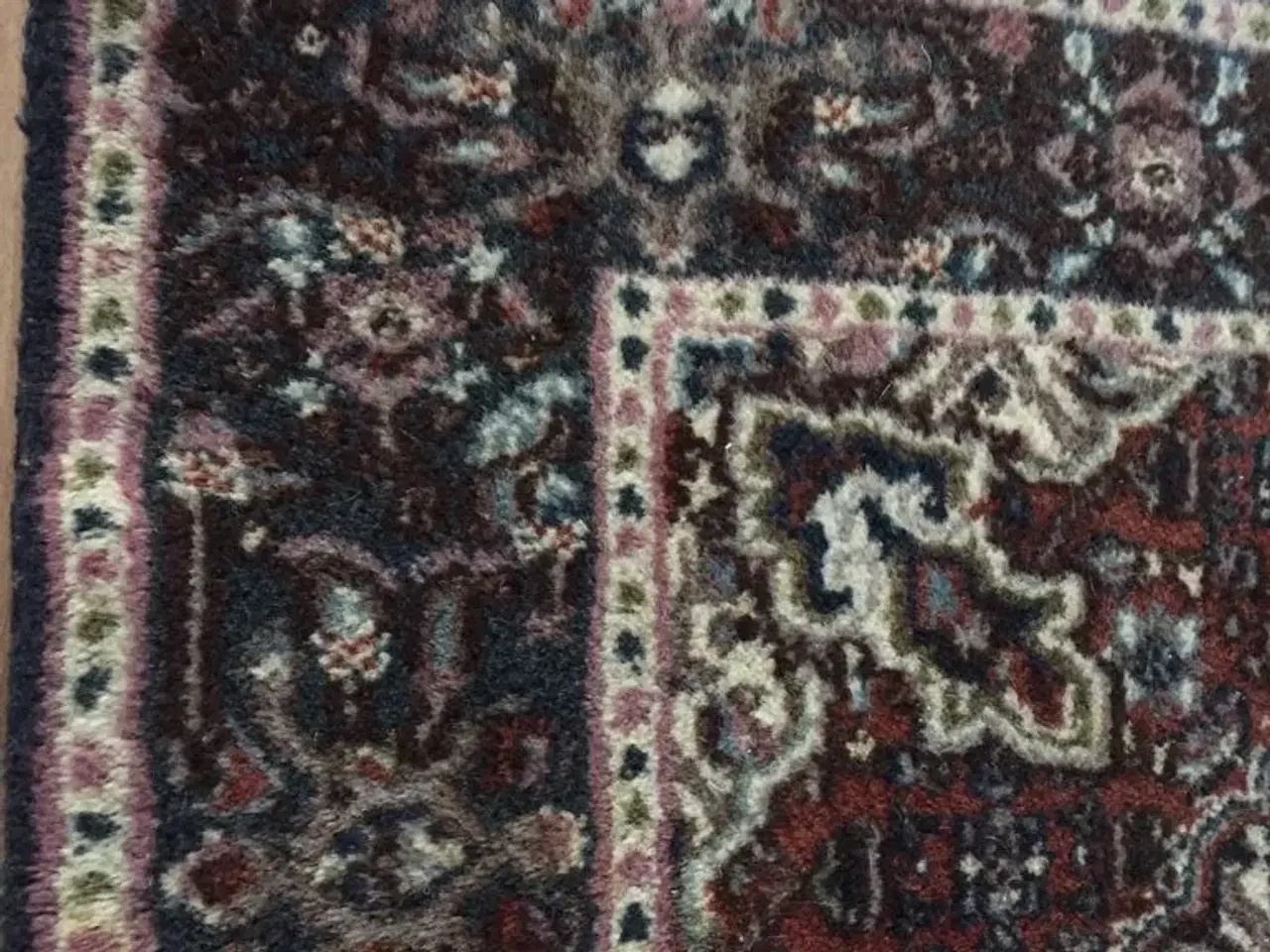 Billede 2 - Ægte tæppe