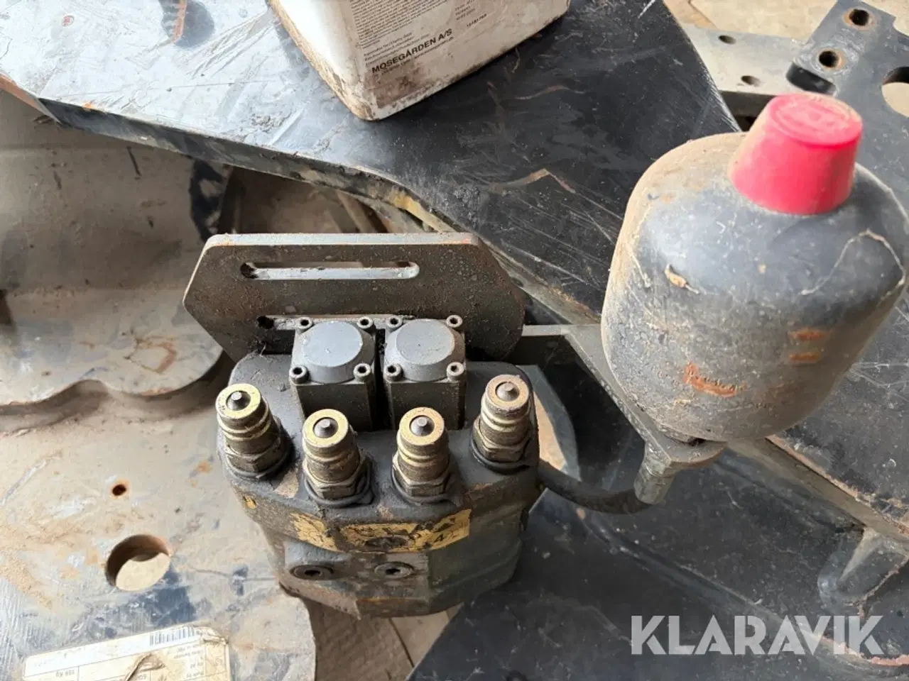 Billede 10 - Ålø front beslag