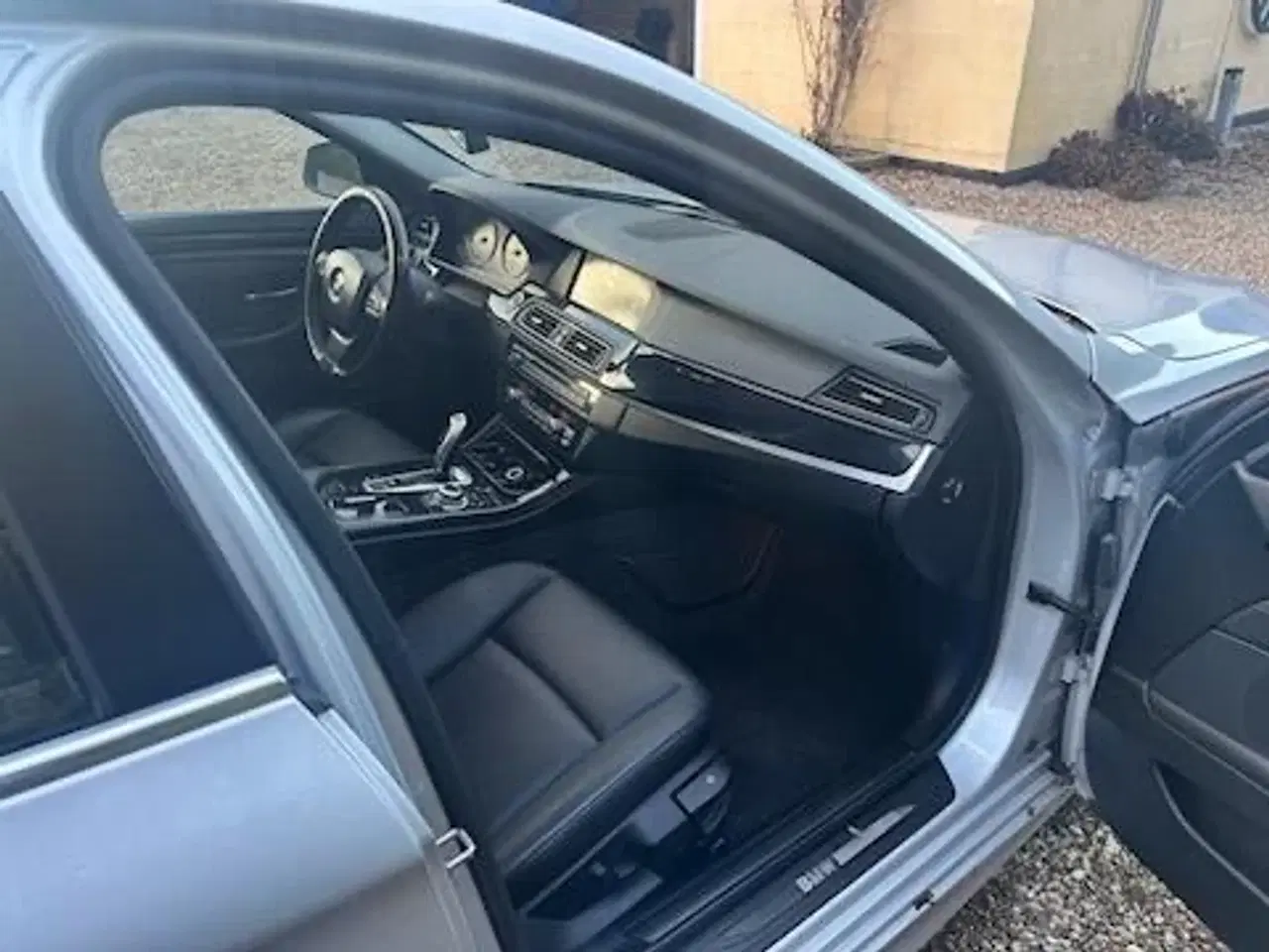 Billede 8 - Super flot 523I 3.0 