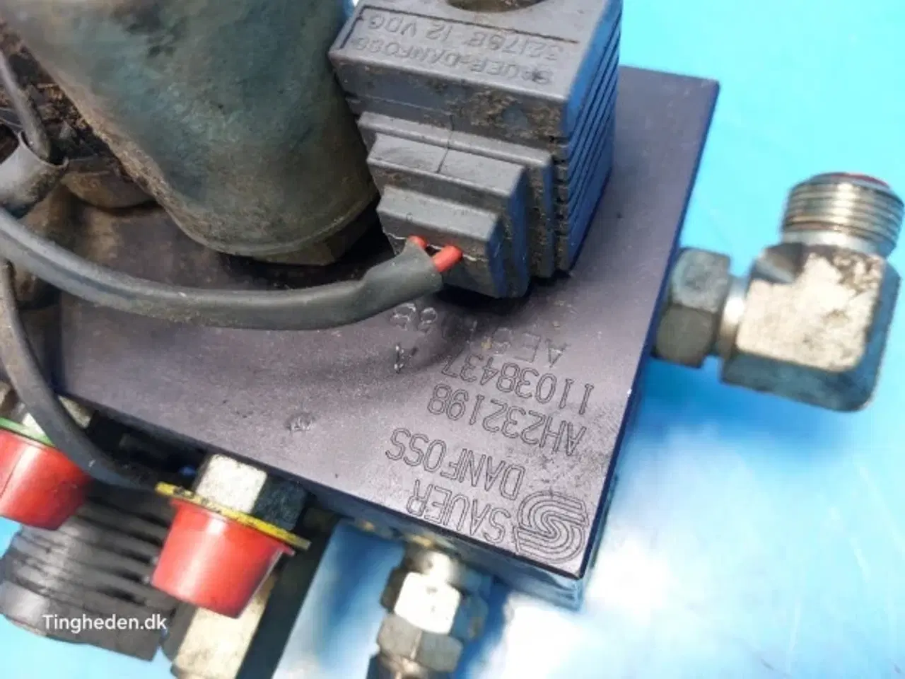 Billede 9 - John Deere T660I Hydraulikventil AH232198
