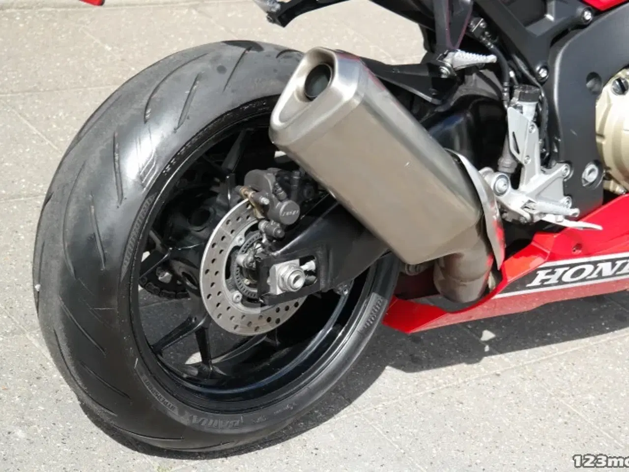 Billede 7 - Honda CBR 1000 RR Fireblade MC-SYD       BYTTER GERNE