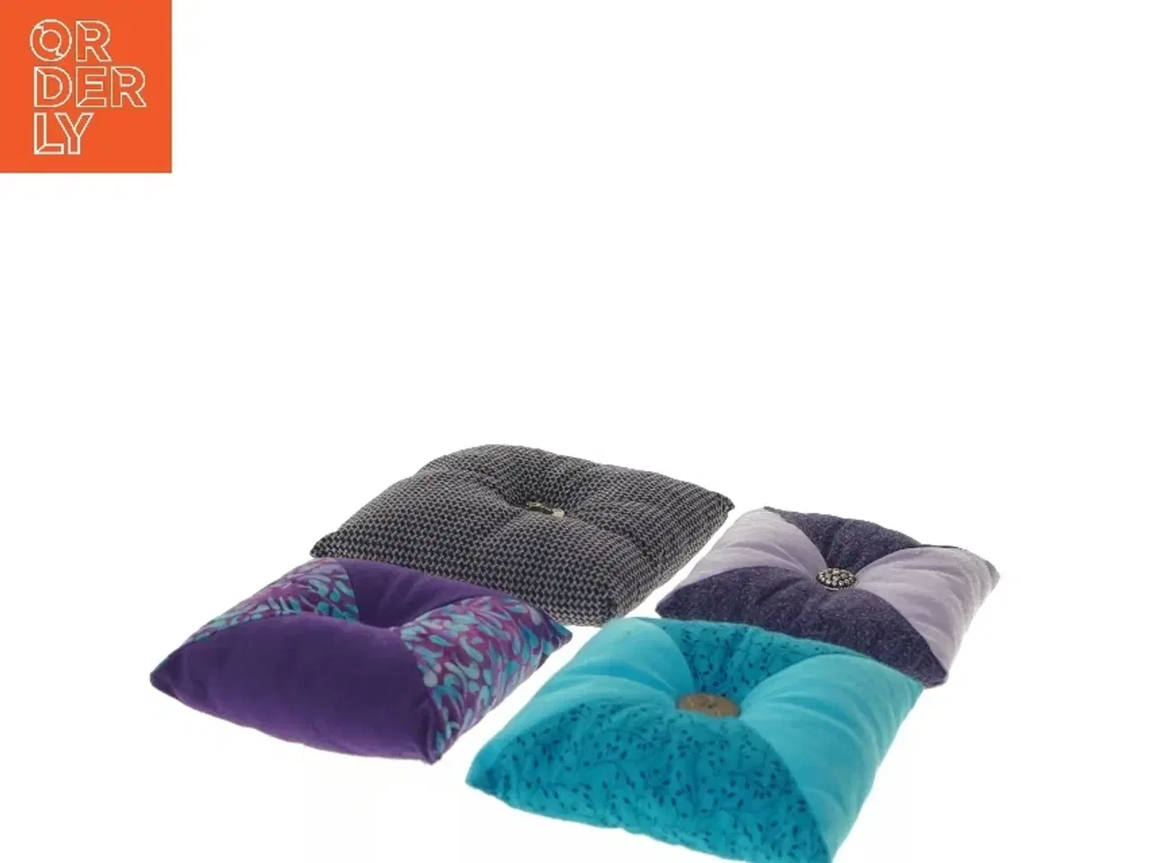 Billede 2 - Fire dekorative nåle puder (str. 12-15 cm)