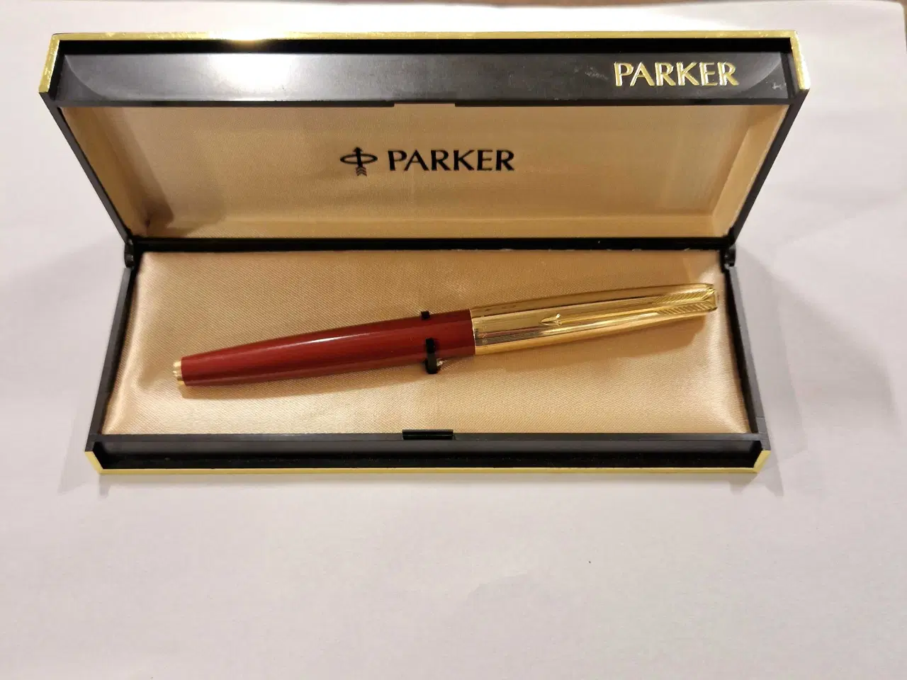 Billede 5 -  Bordeaux Parker Fyldepen 61, 12 karat rolled gold