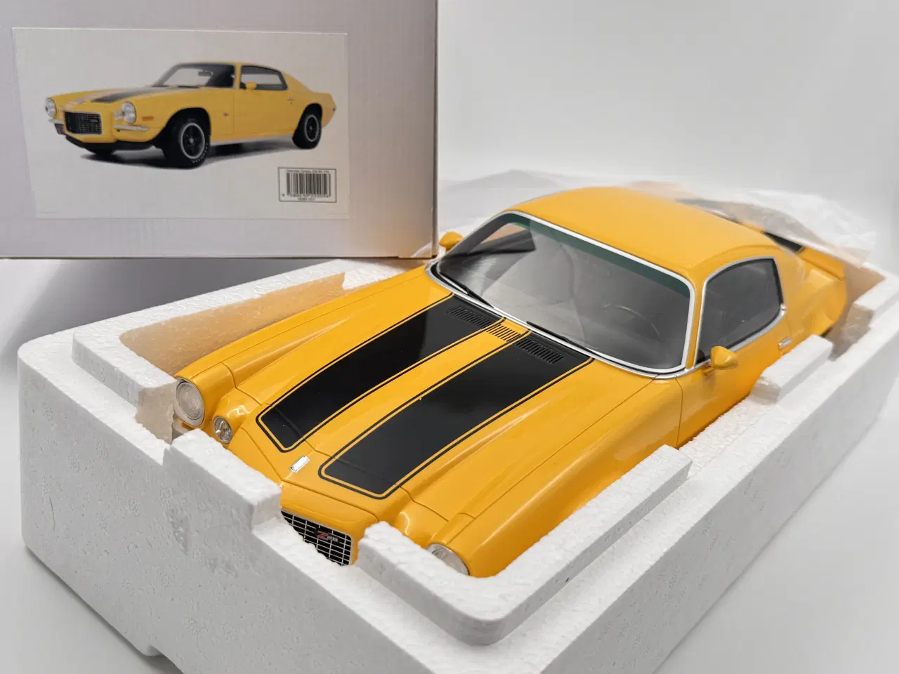 Billede 12 - 1:12 1970 Chevrolet Camaro Z28 RS