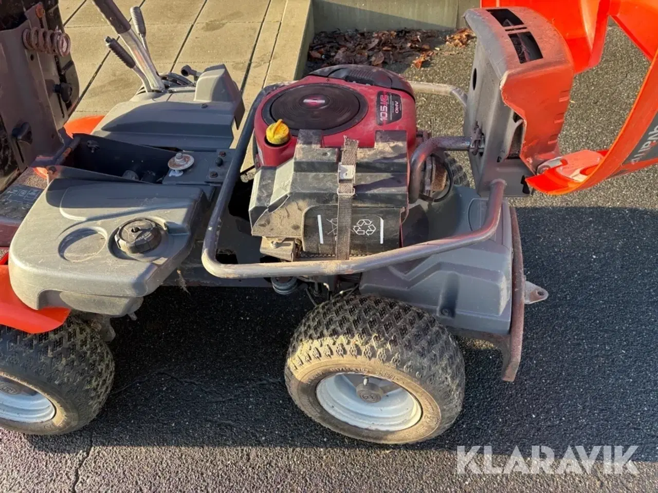 Billede 9 - Græsslåmaskine Husquarna R11C