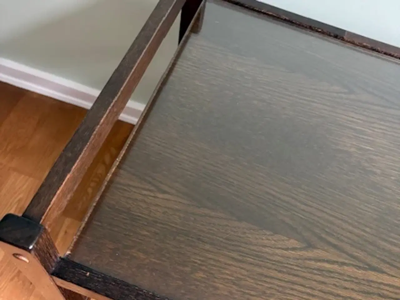 Billede 7 - Serveringsvogn / barbord / rullevogn i mørkt træ