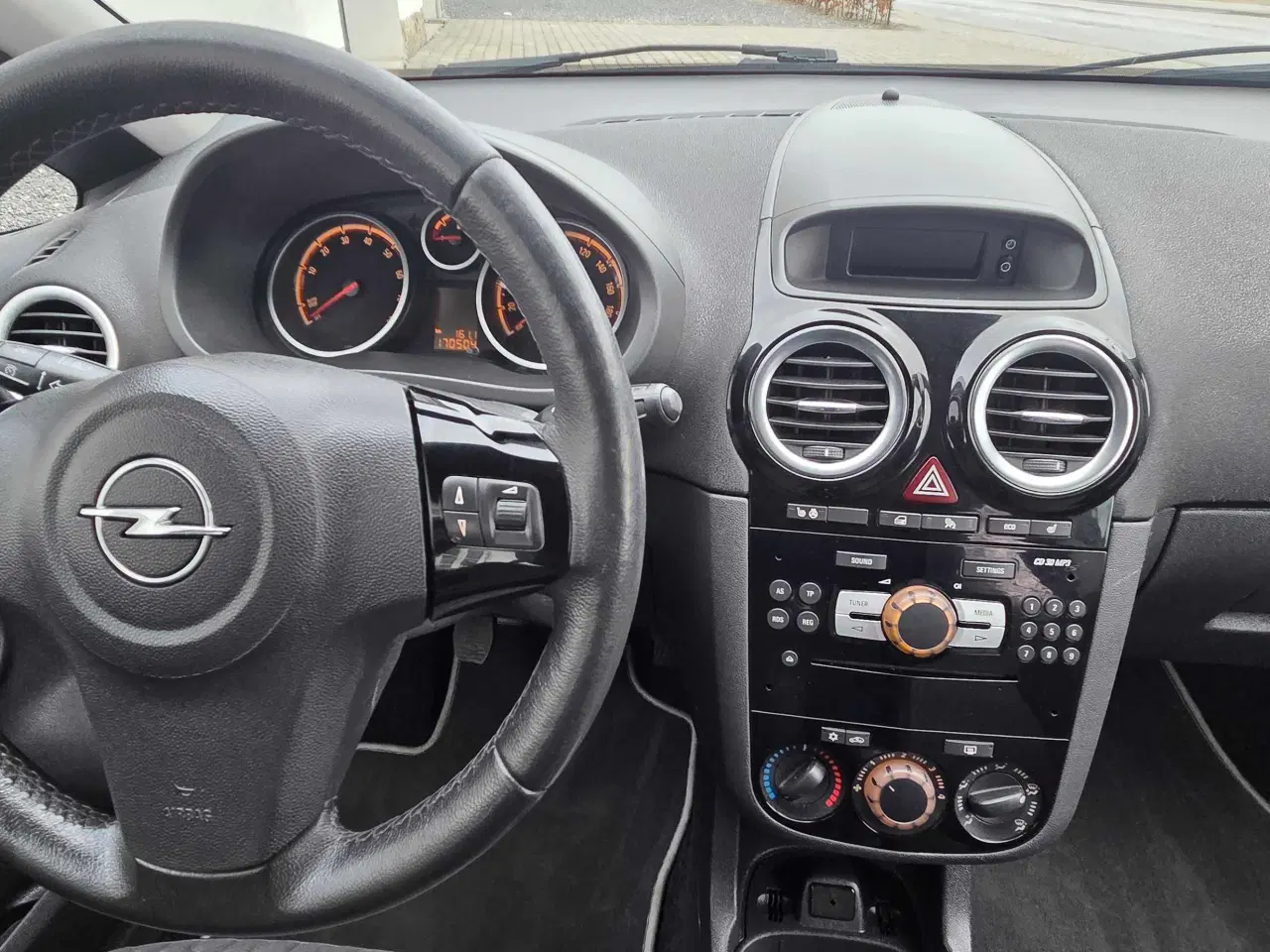 Billede 14 - Opel Corsa 1,2 16v Cosmo.