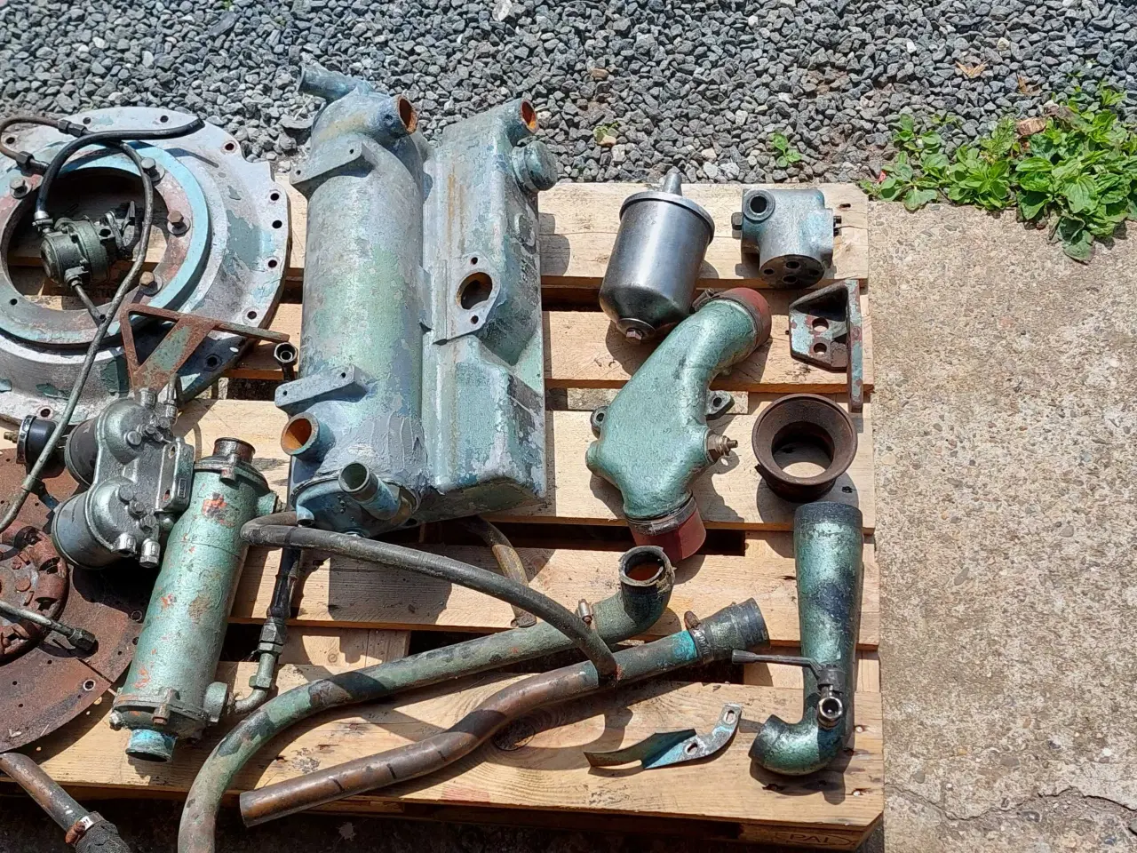 Billede 1 - Ford 2704ET motor dele