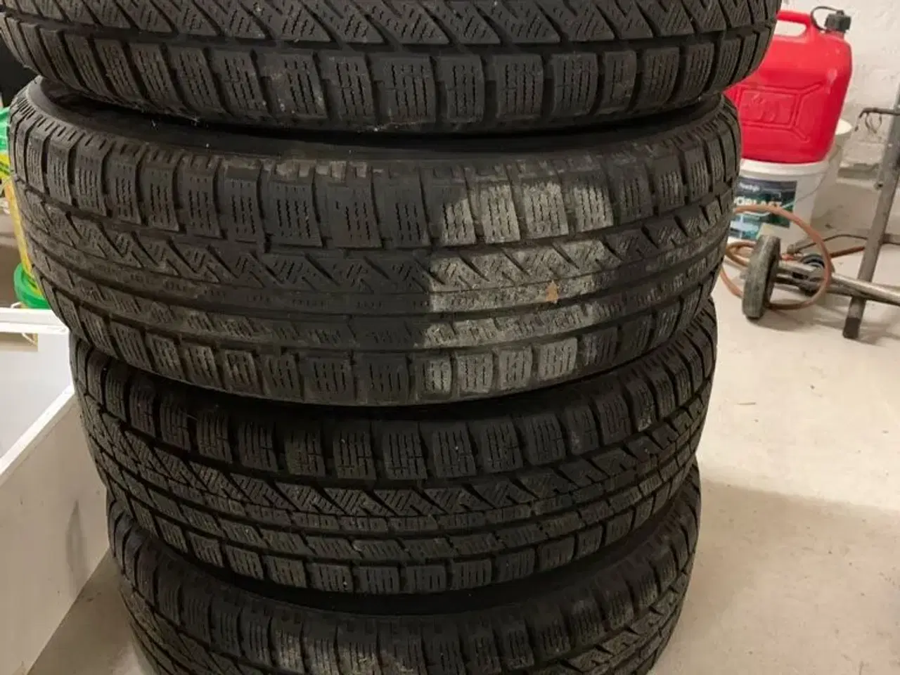 Billede 2 - bridgestone vinterdæk R15 175/65