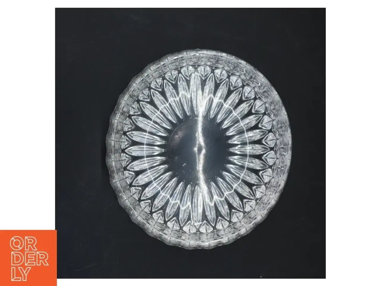 Billede 2 - Glas skål med diamant mønster (str. 7x17 cm)
