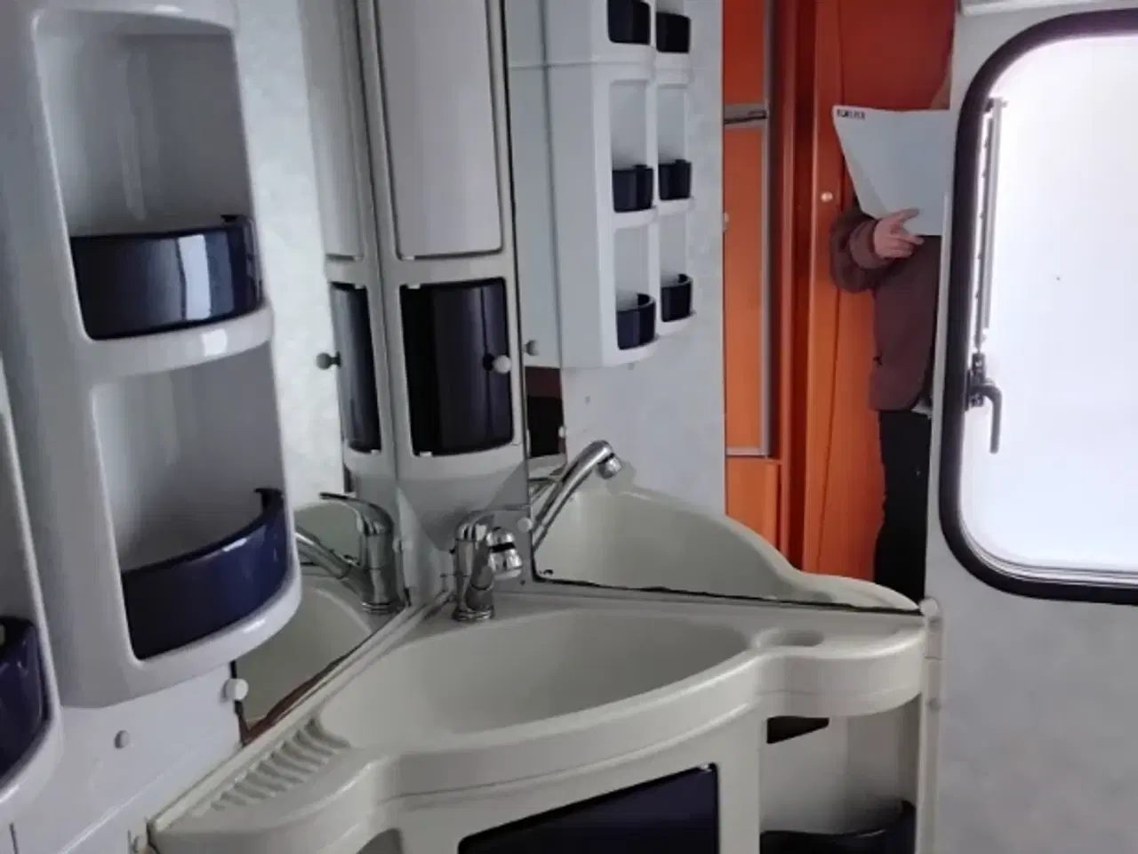 Billede 12 - Adria Unica C 743PU