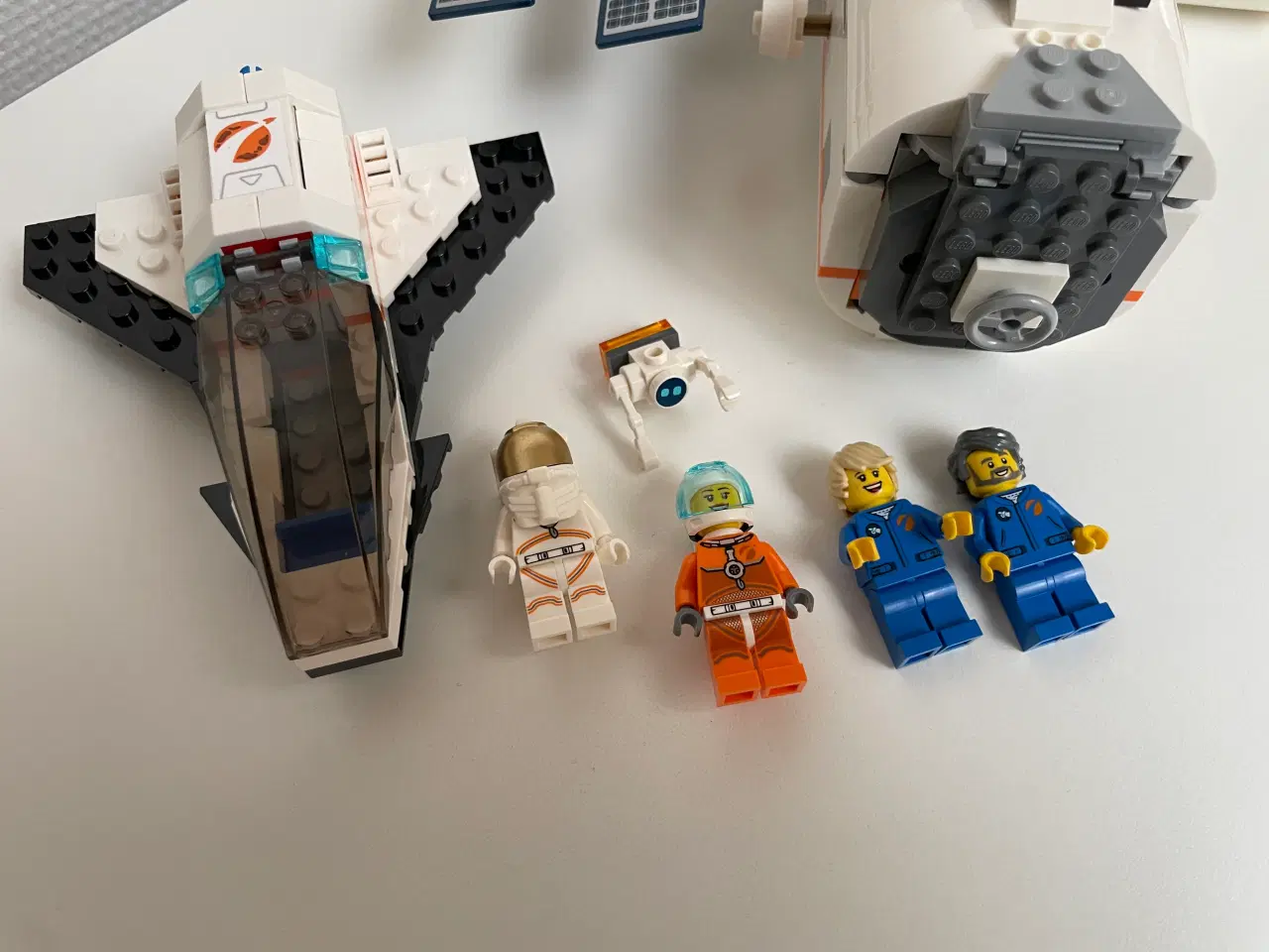 Billede 3 - Lego rumstation 60227