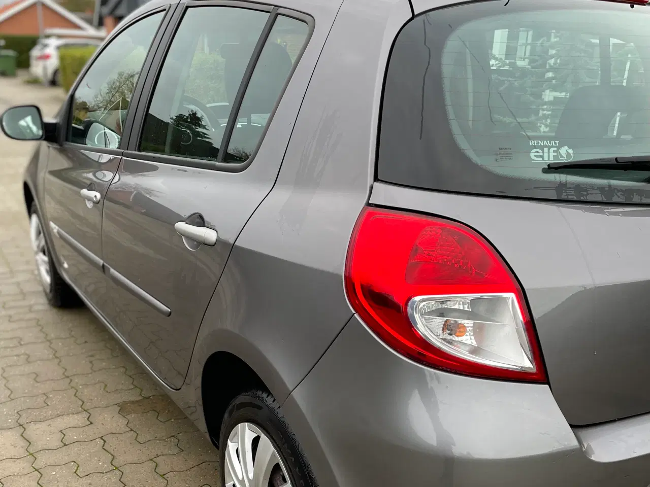 Billede 11 - Renault Clio lll, 1,2 16V AVANTAGE, km 54890, grå.