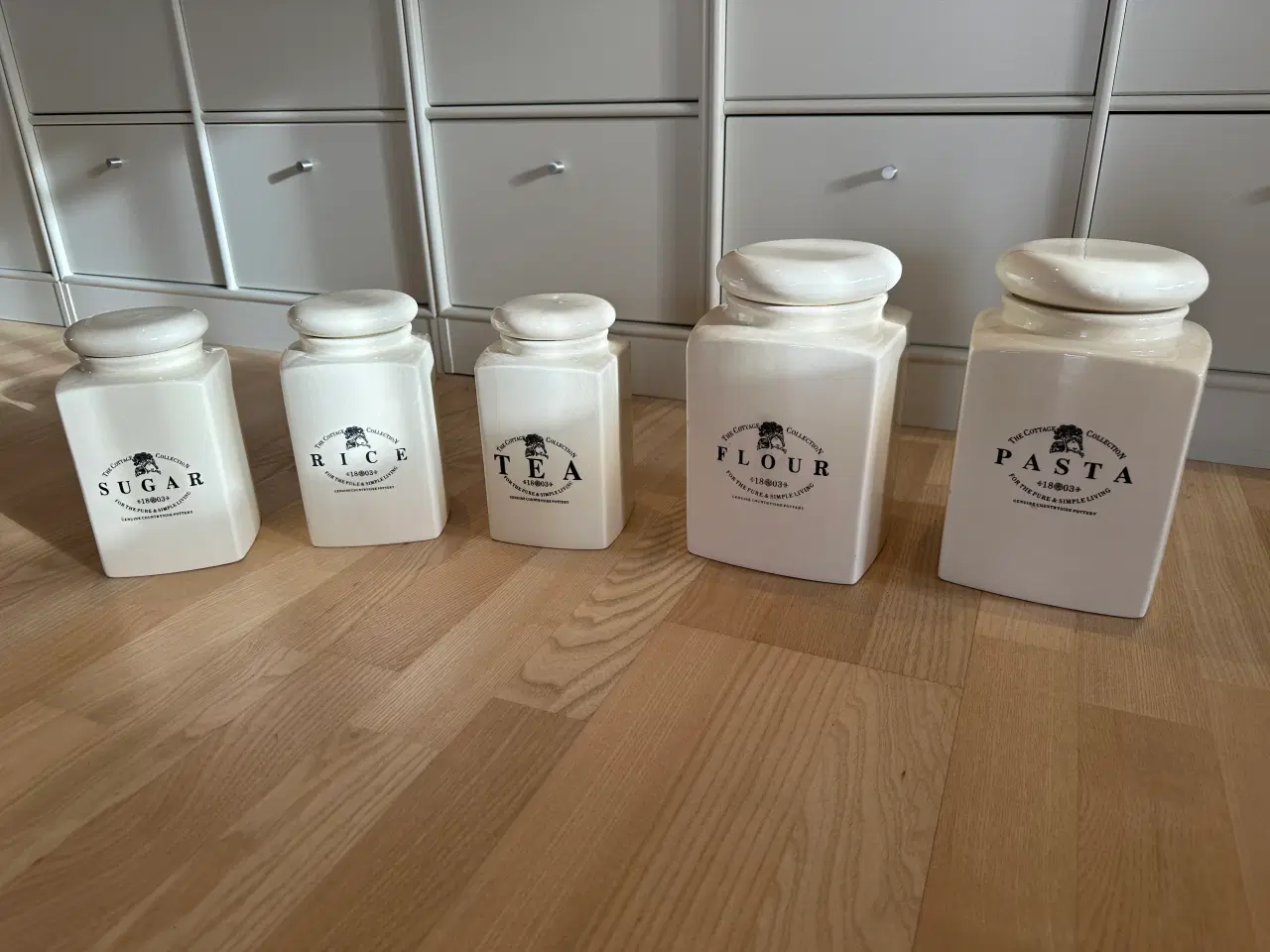 Billede 2 - Smukke opbevaringkrukker i romantisk retrostil