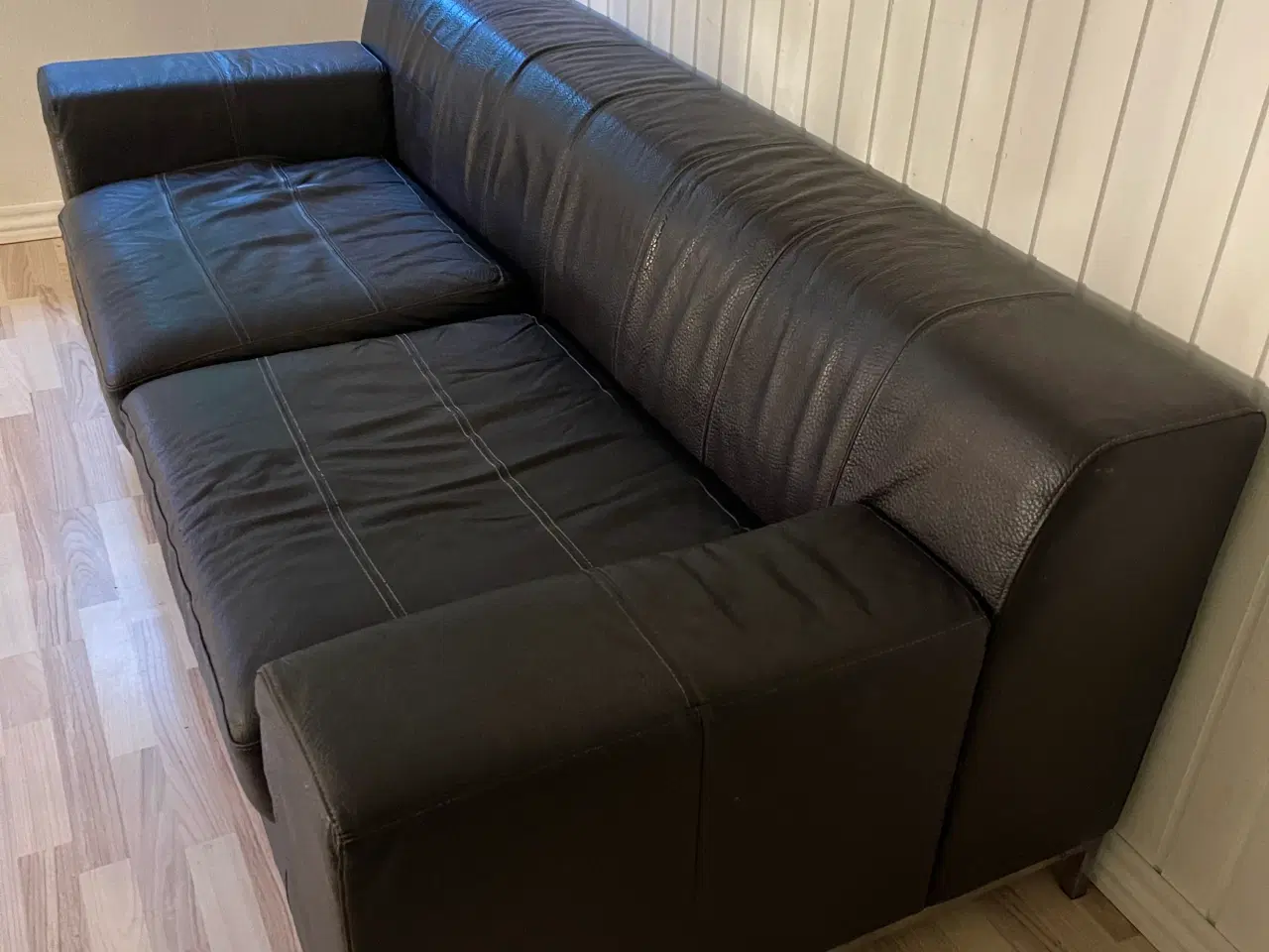 Billede 2 - Lædersofa og sofabord, sofa