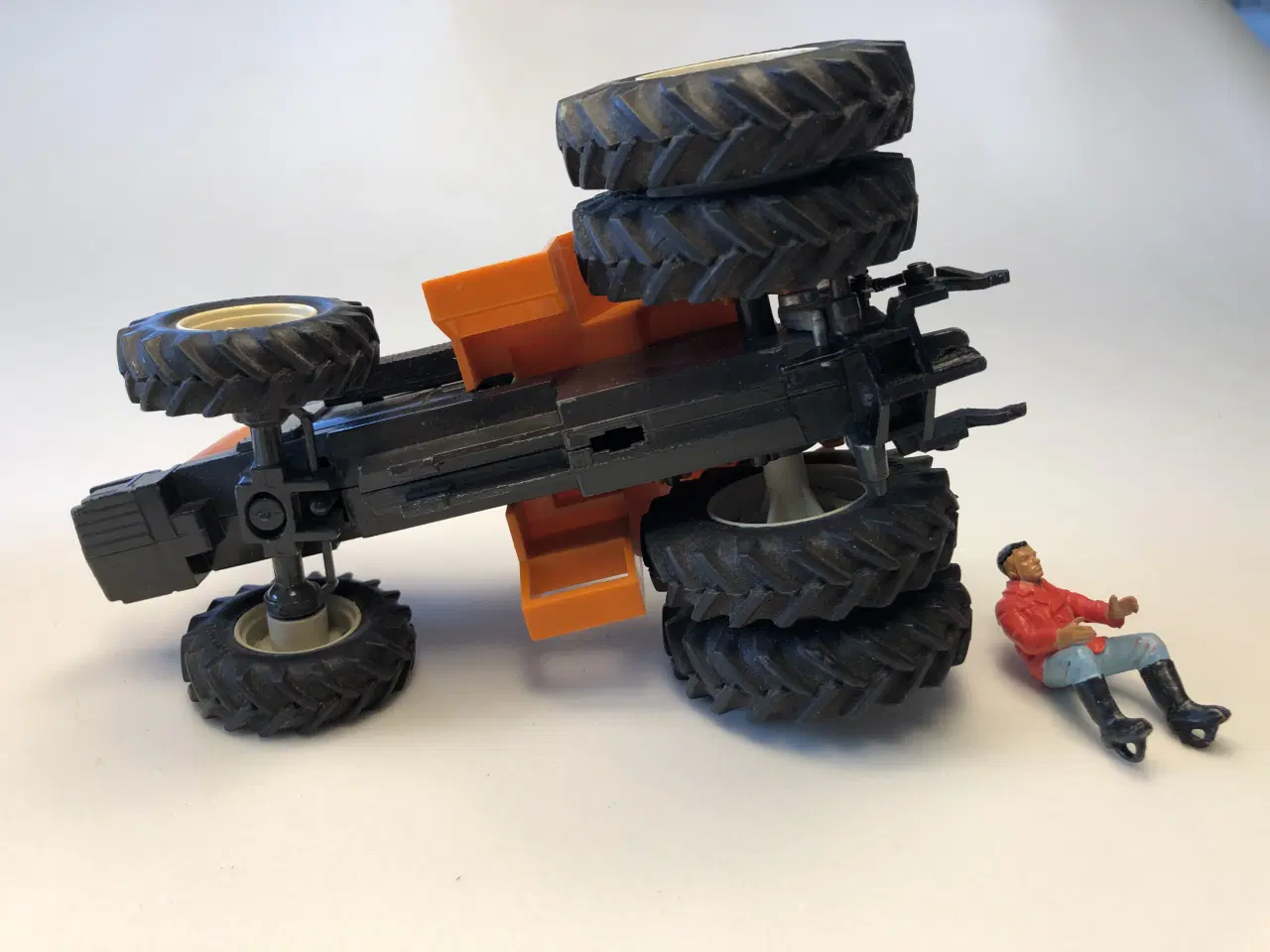 Billede 5 - BRITAINS...RENAULT 145-14 TRAKTOR med TIPVOGN