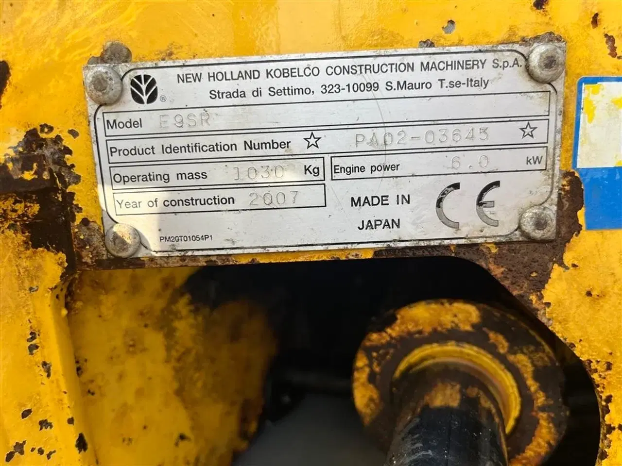 Billede 5 - New Holland E09 SR med tiltman og 3 skovle.