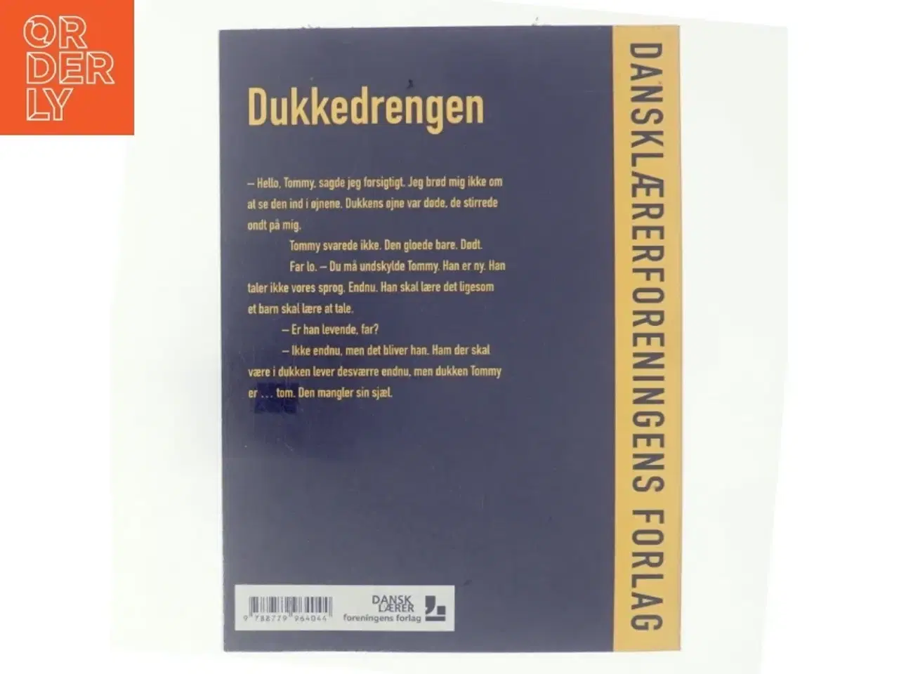 Billede 3 - Dukkedrengen af Peter Mouritzen (Bog)