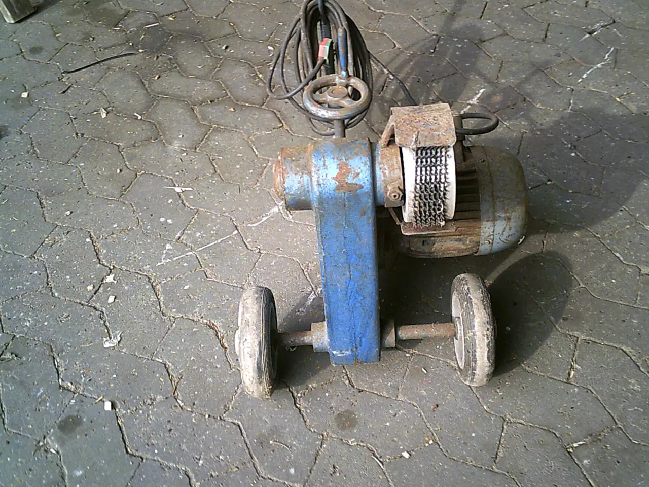 Billede 2 - Dækrasper