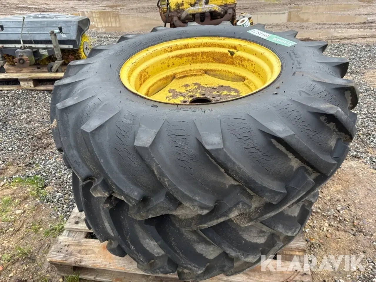 Billede 4 - Dæk B.F.Goodrich 14.9-24 2 styk