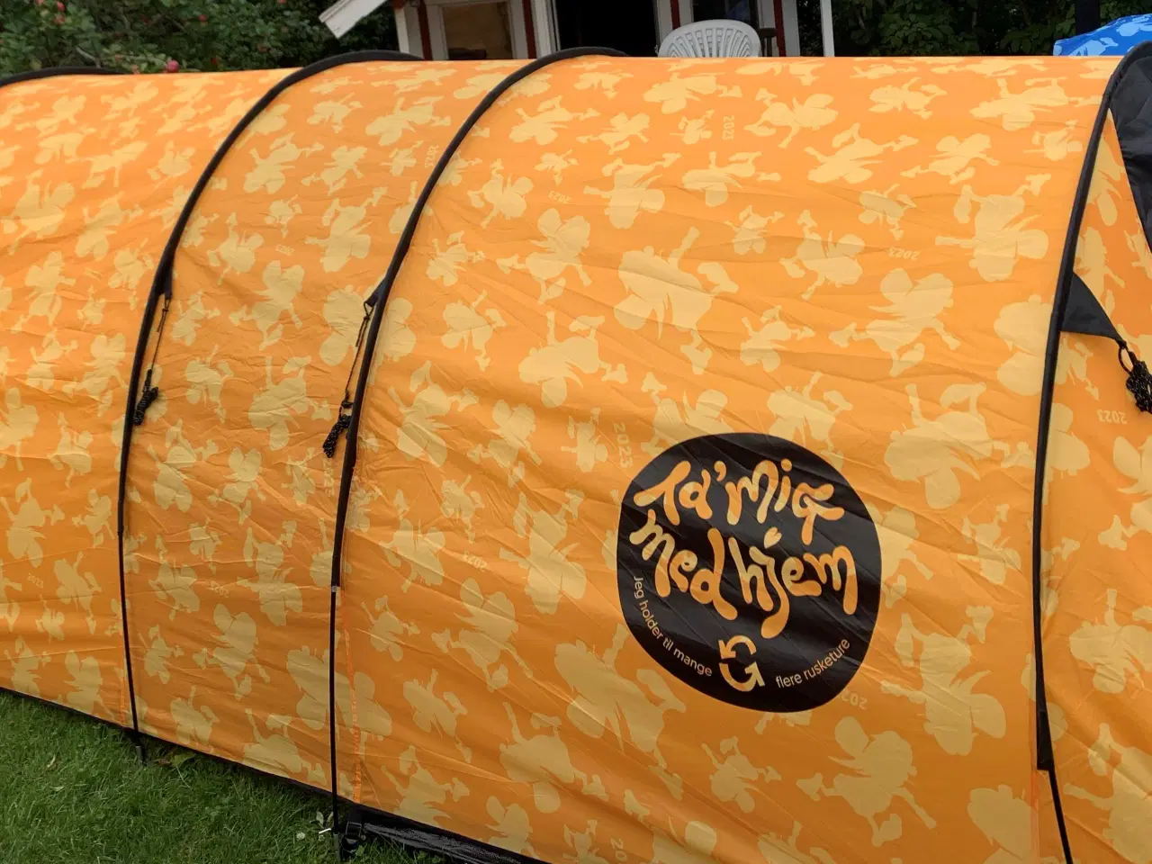 Billede 1 - Orange 4/6-personers telt fra SmukFest 2023.