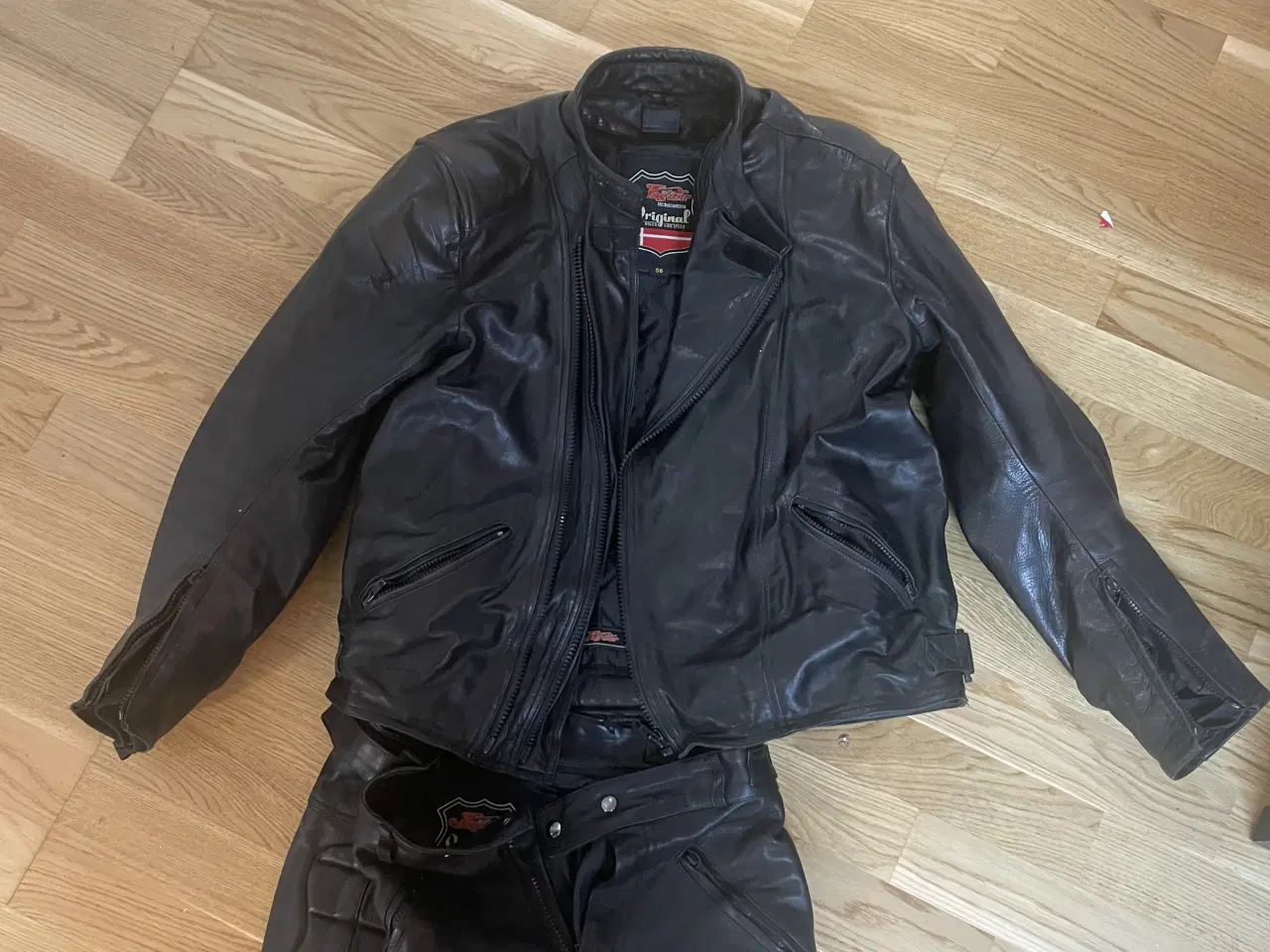Billede 4 - MC sæt læder