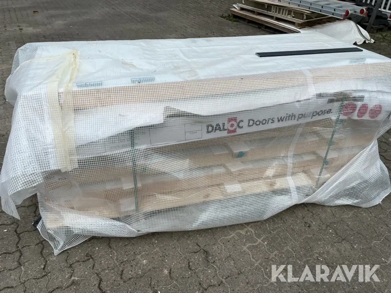 Billede 6 - Døre med karm DALOC