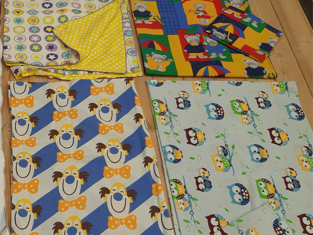 Billede 3 - JUNIOR dyne med andedun - FLOT STAND - SE FOTOS