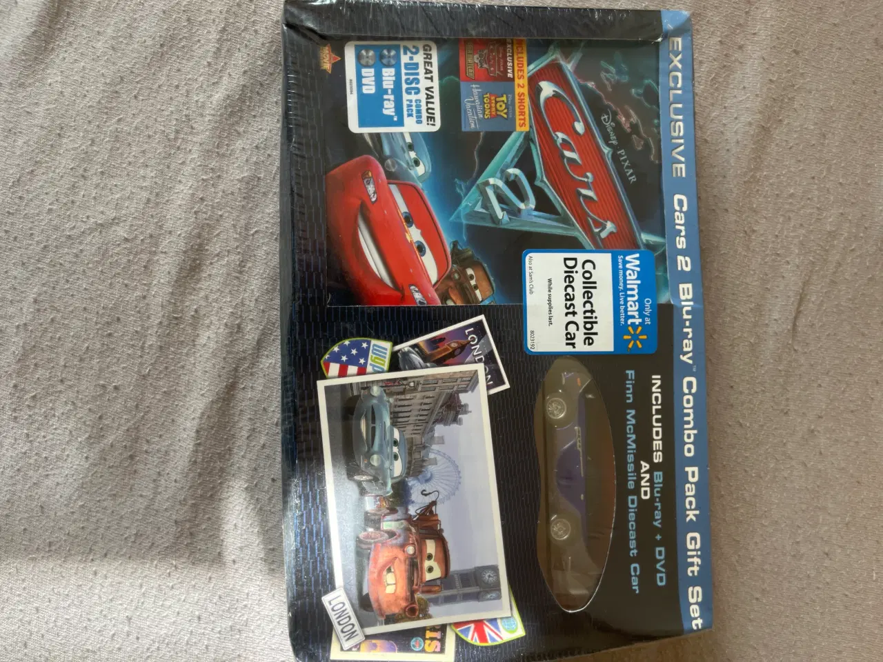 Billede 1 - Disney Pixar’s Cars 2-Disc & Finn Mcmissile car