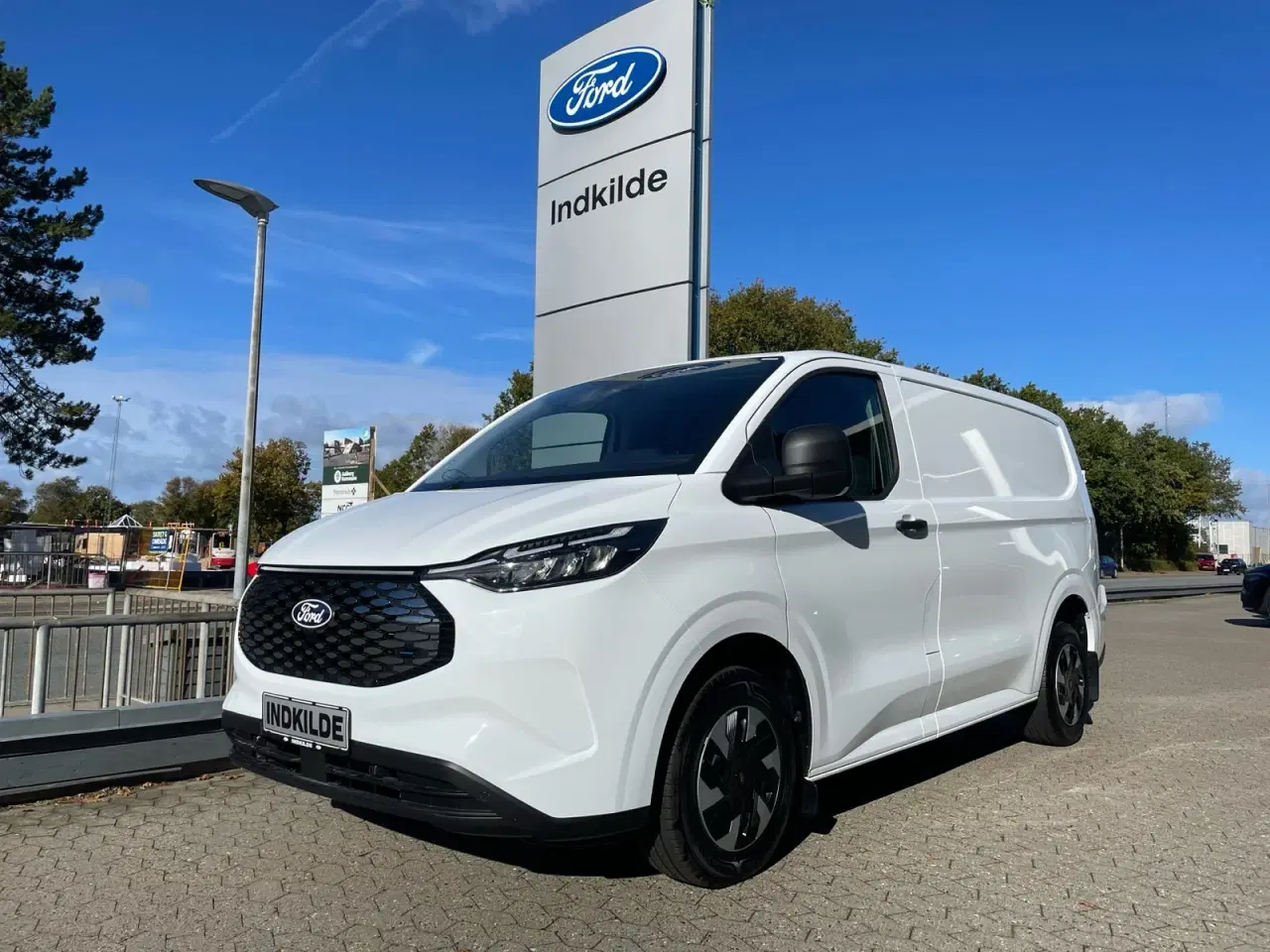 Billede 1 - Ford E-Transit Custom 320S 64 Trend
