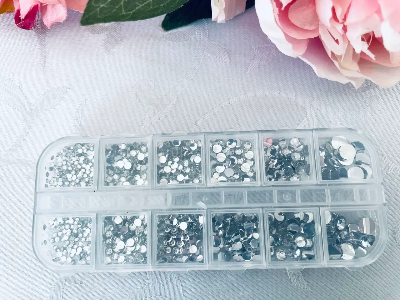 Billede 8 - Rhinsten + opbevarings æske 