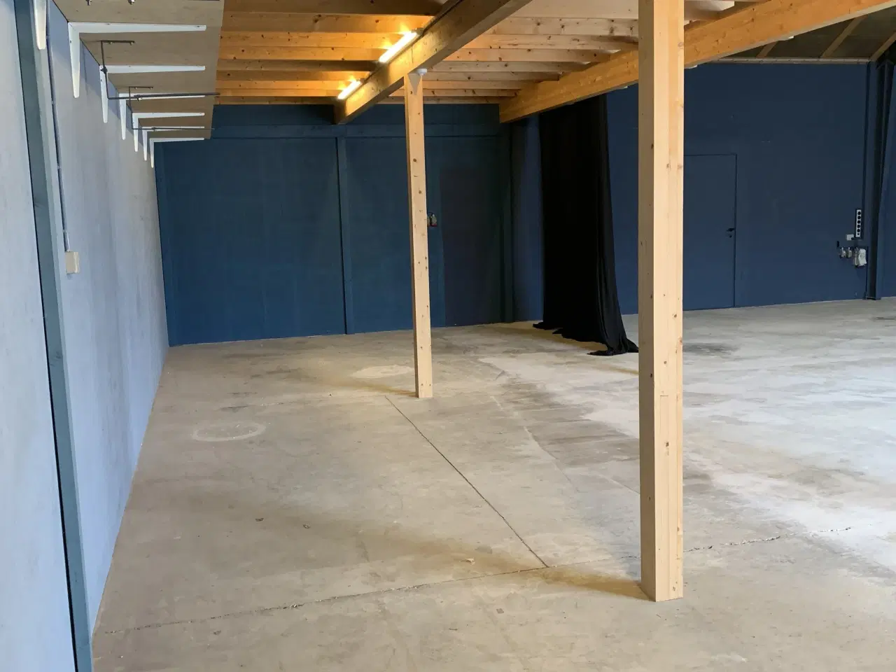 Billede 8 - 176 m2. i stort erhvervsområde i Ringsted med stor port