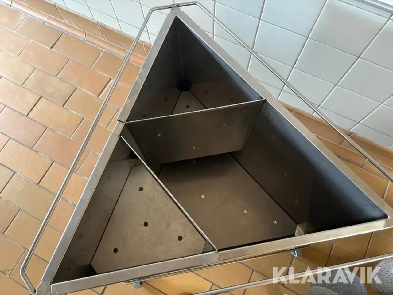 Billede 5 - Rullevogne inklusiv redskaber - 2 styks