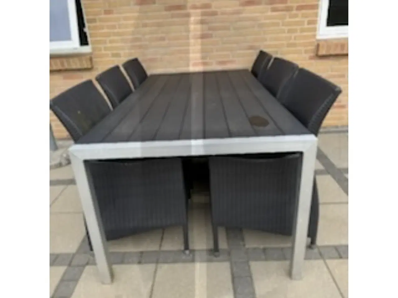 Billede 1 - Havebord med 6 stole