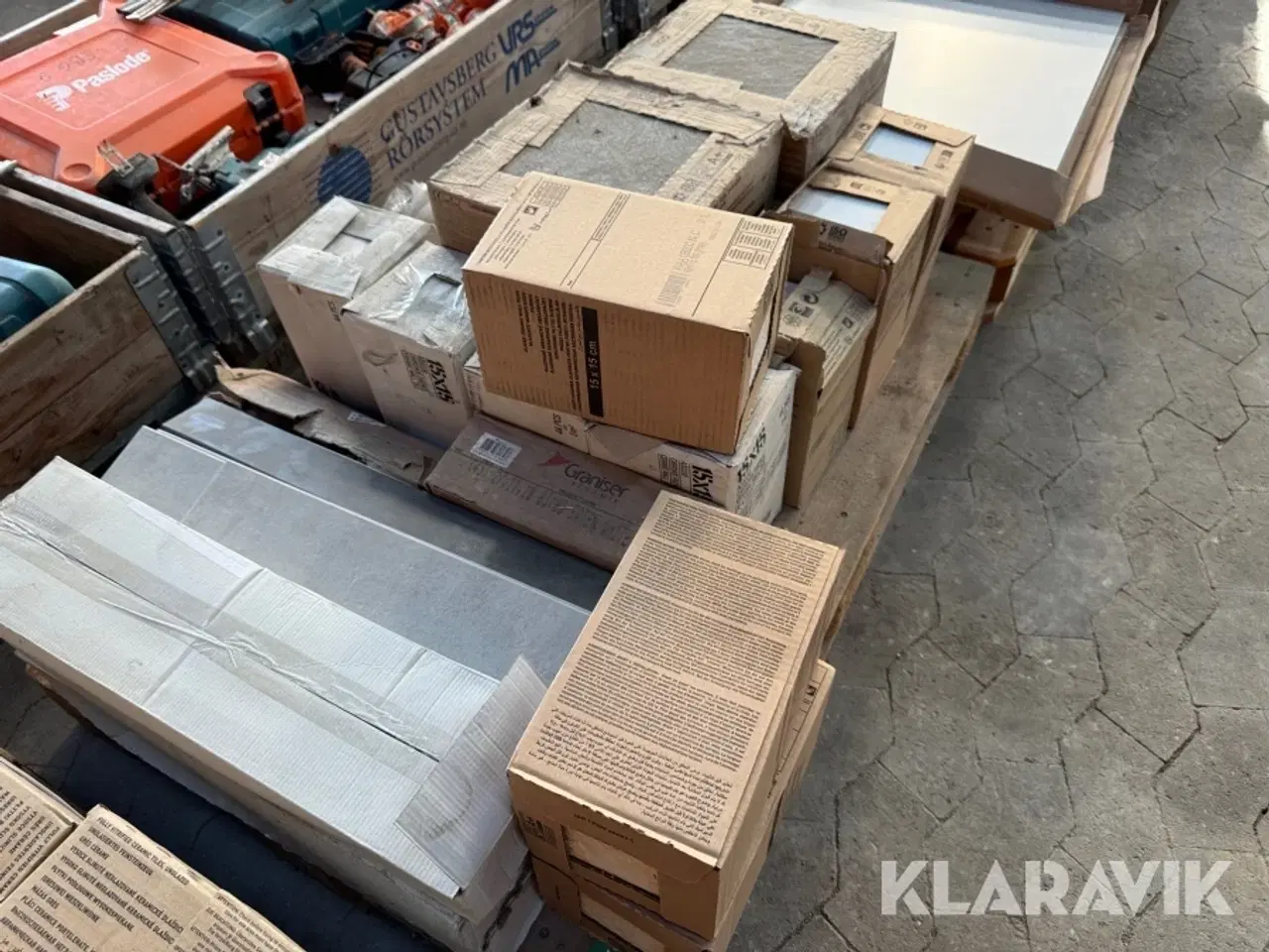 Billede 1 - Lot -  blandet fliser og klinker