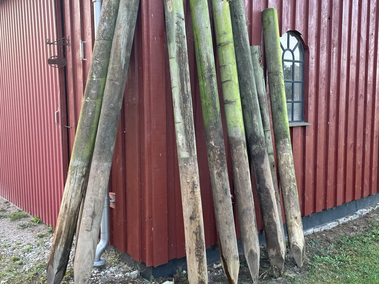 Billede 2 - Runde stolper