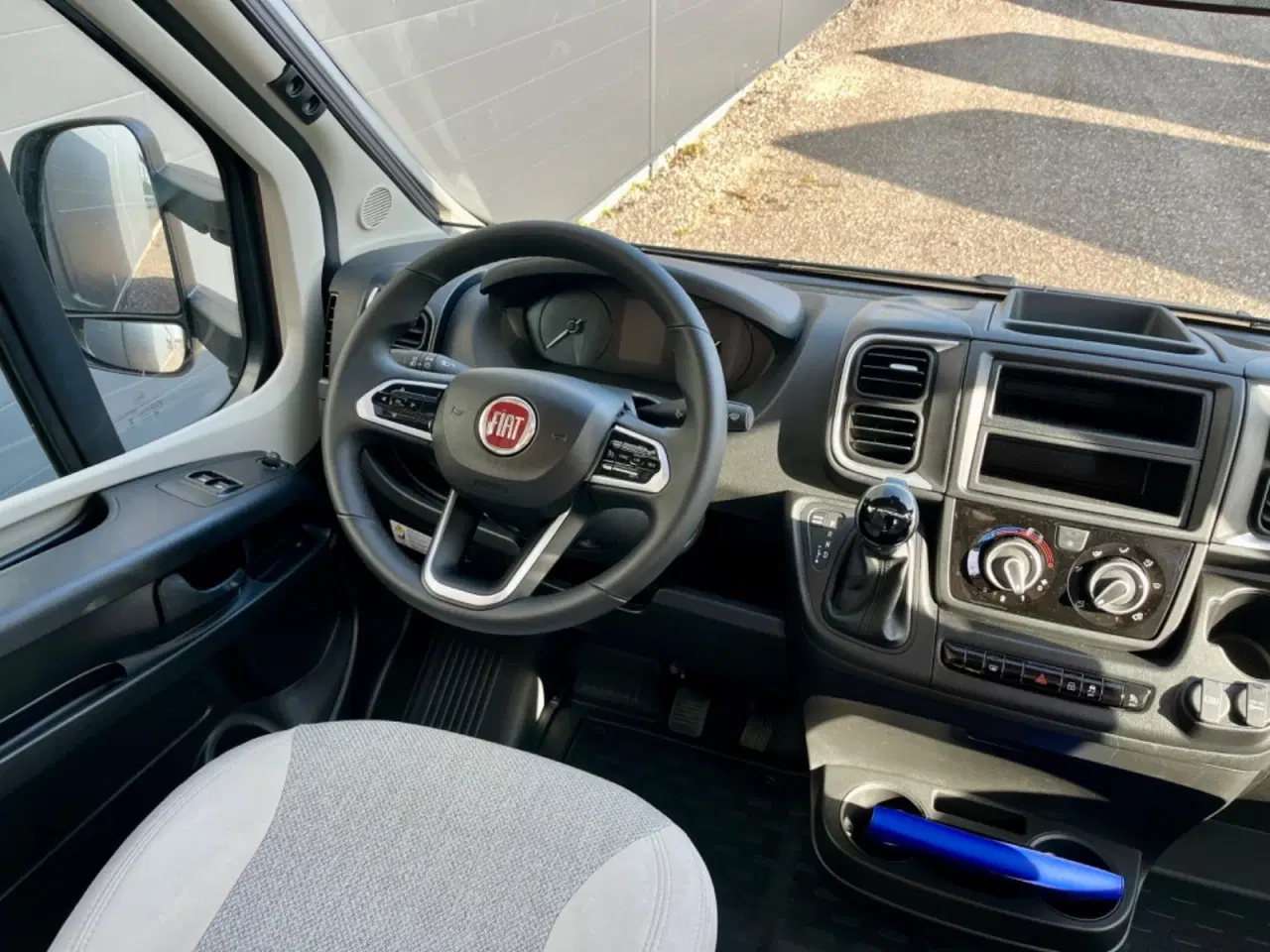 Billede 3 - Carado T447 PRO+ 2,2 JTD 140 aut.