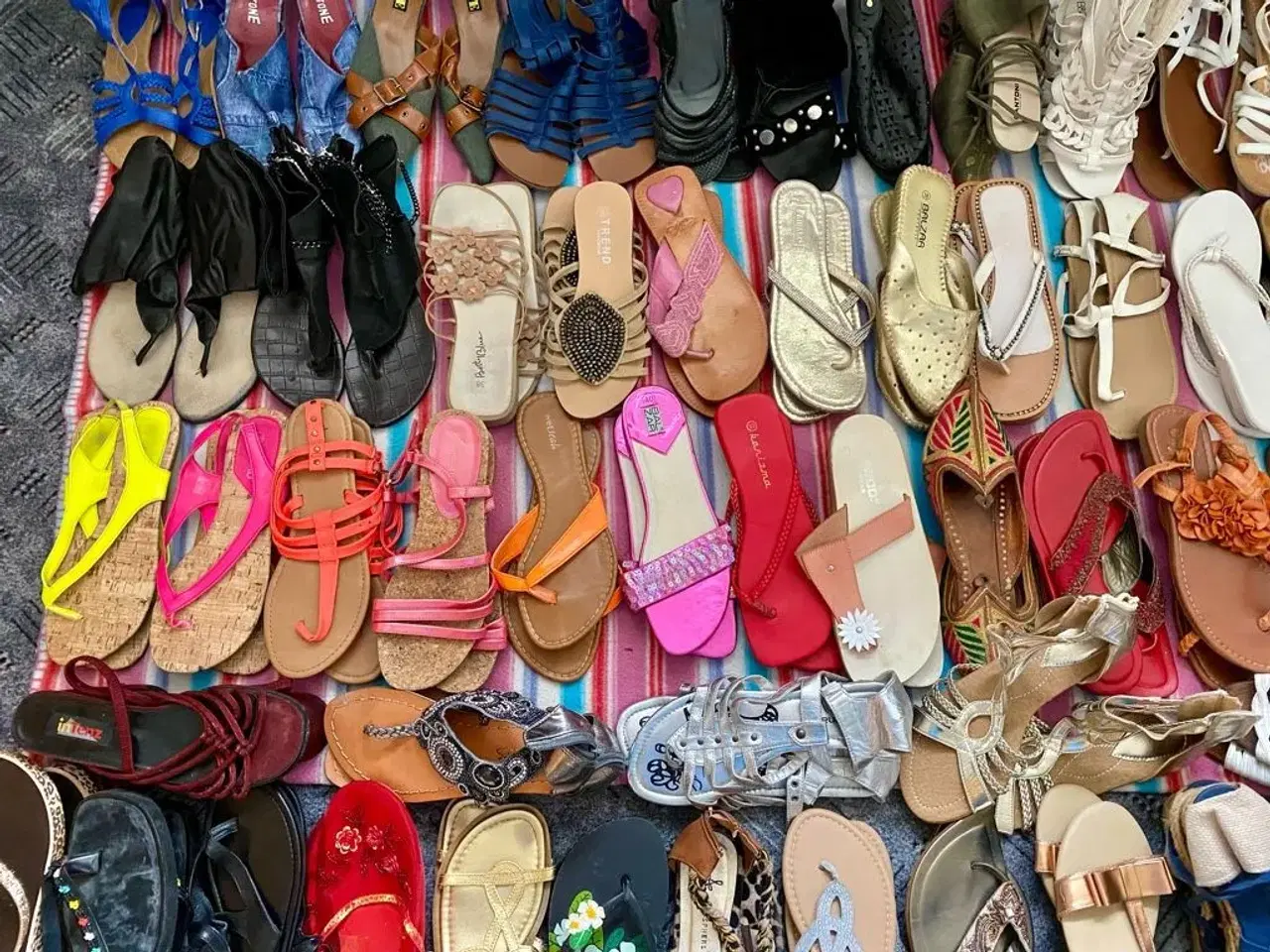 Billede 6 - Diverse sommer sandaler til salg
