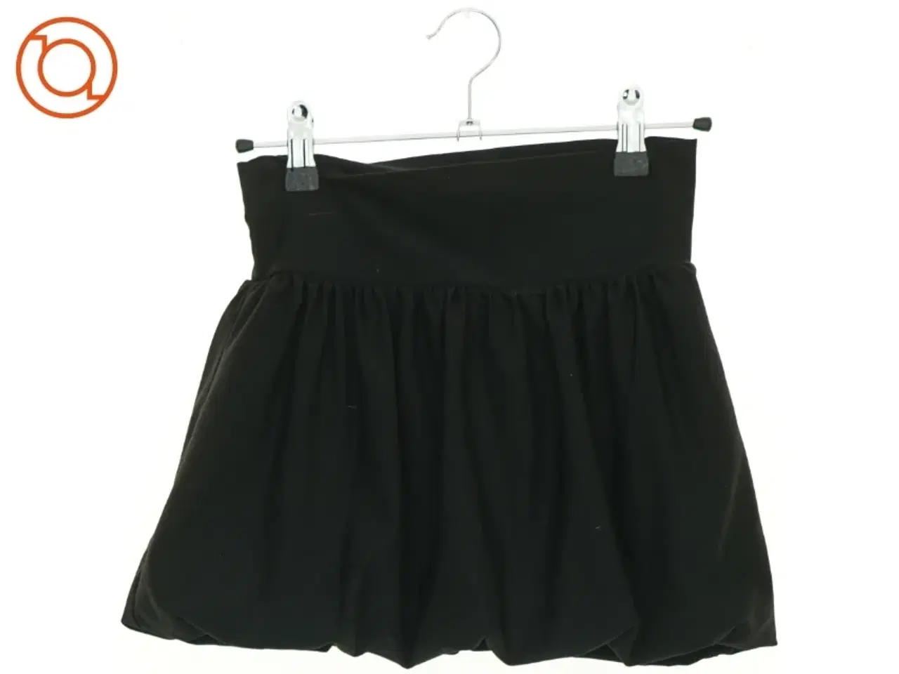 Billede 2 - Nederdel (str. 134 cm)