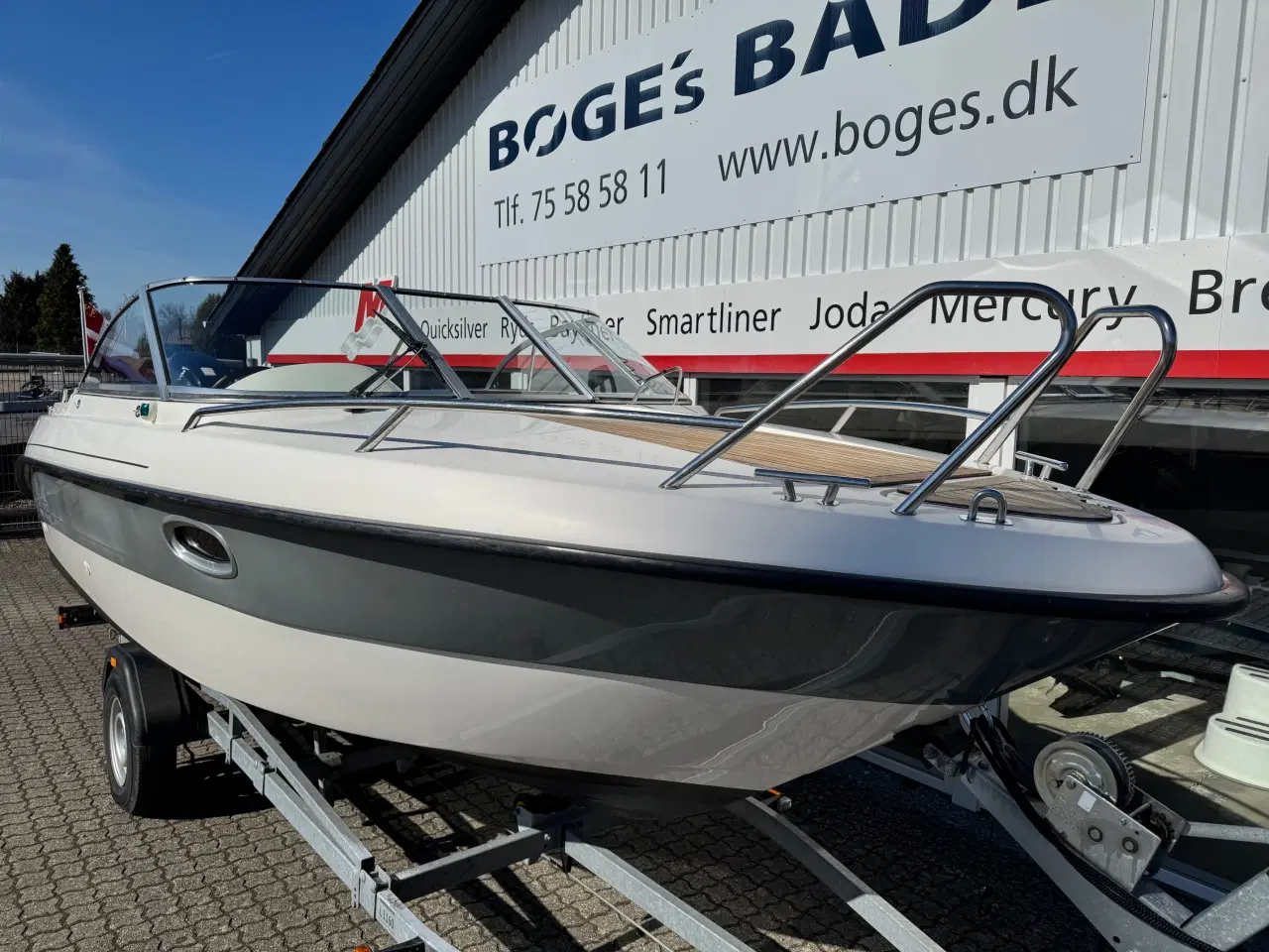 Billede 3 - 200 DC med 150 HK Suzuki-EFI 4 takt - udstyr