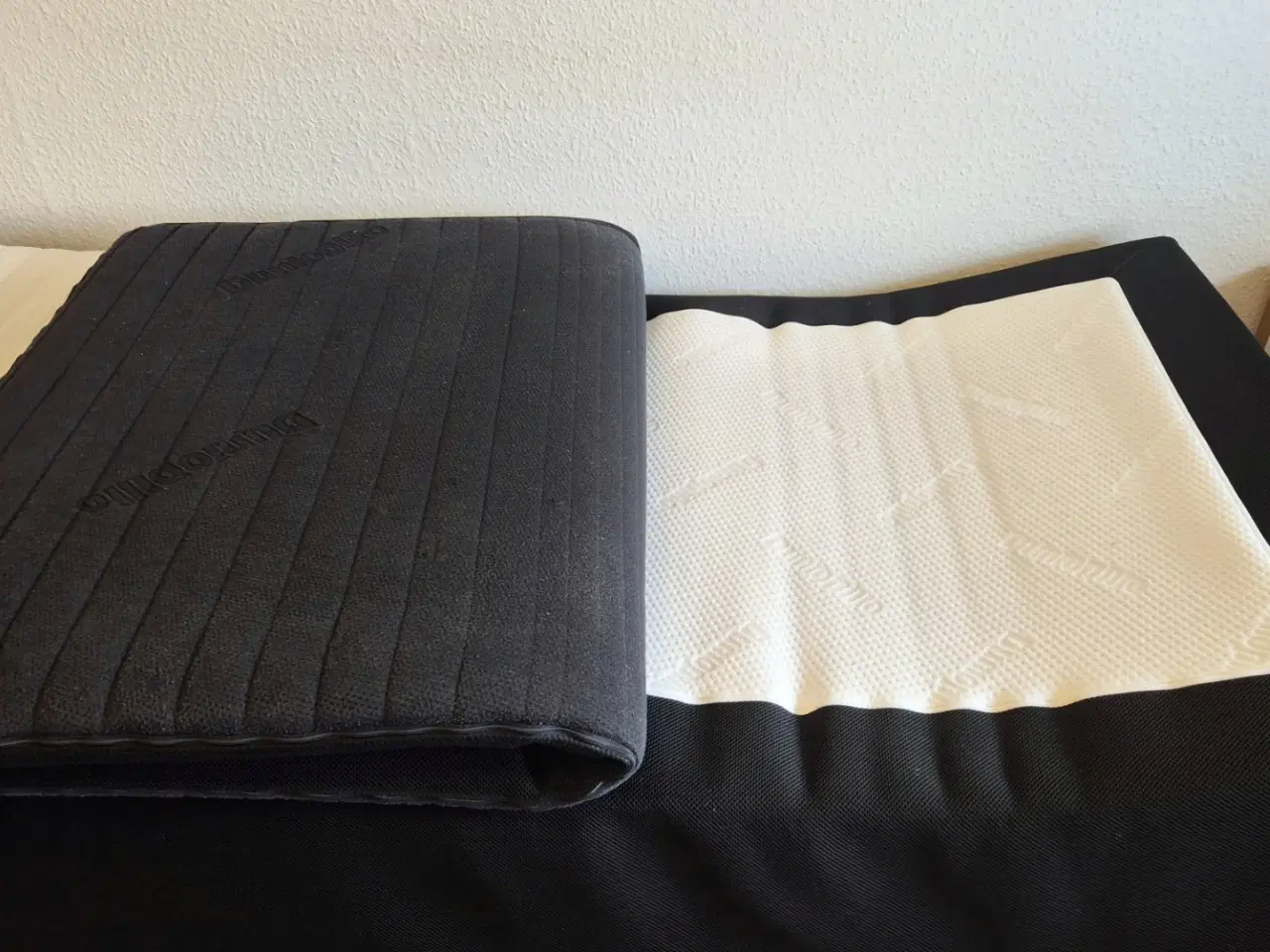 Billede 5 - Elevationsseng Dunlopillo sort.