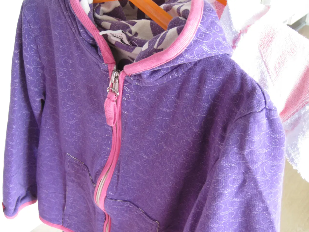 Billede 5 - lækre strik- og sweatshirt trøjer fra str. 74 